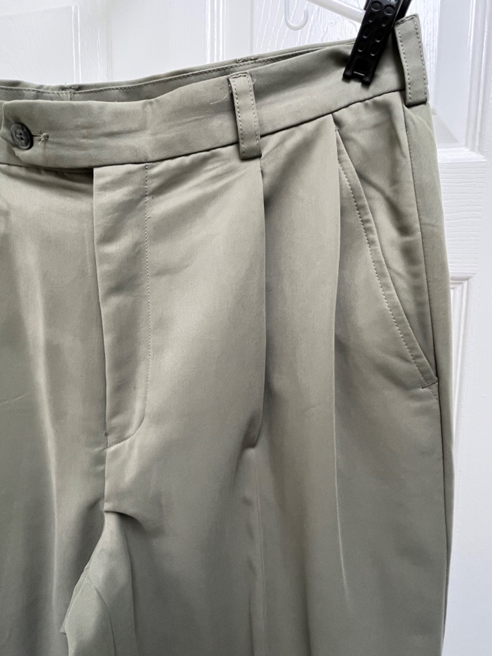 Men's IZOD Green Pants 36W x 30L - Picture 6 of 15